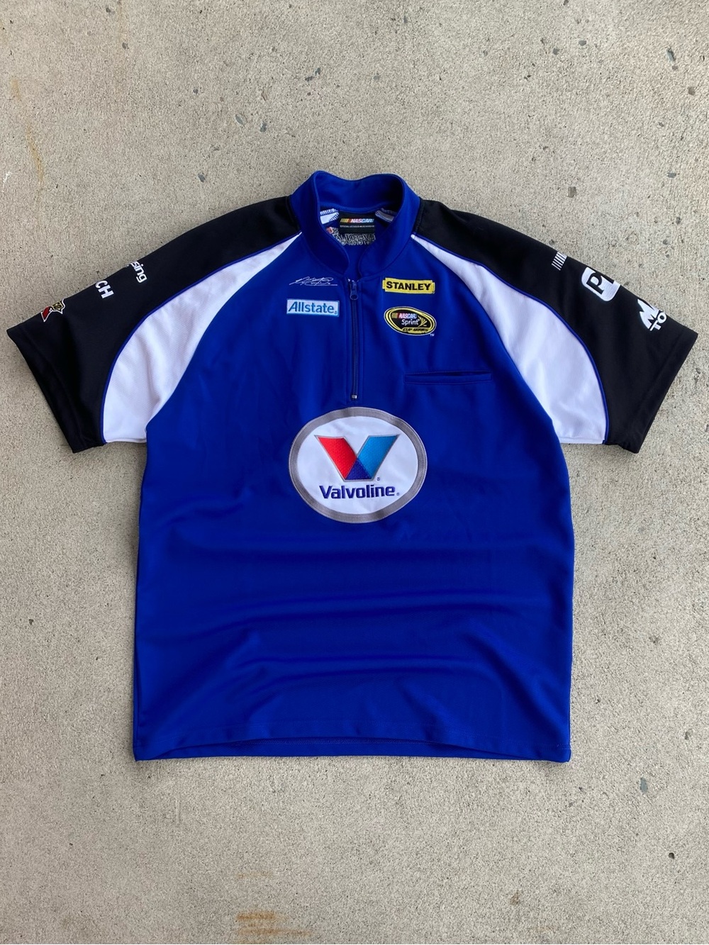 Vintage Nascar x Valvoline Zip-up Racing Shirt
